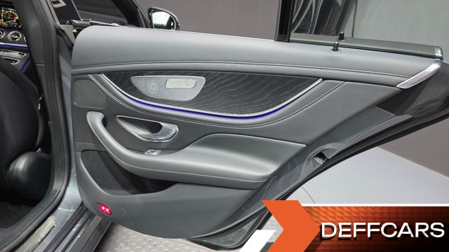 Mercedes CLS-CLASS CLS300d AMG Line купить на сайте DeffCars