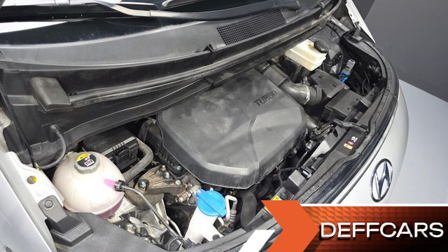 Hyundai STARIA 4WD Lounge 9-Seater Prestige купить на сайте DeffCars