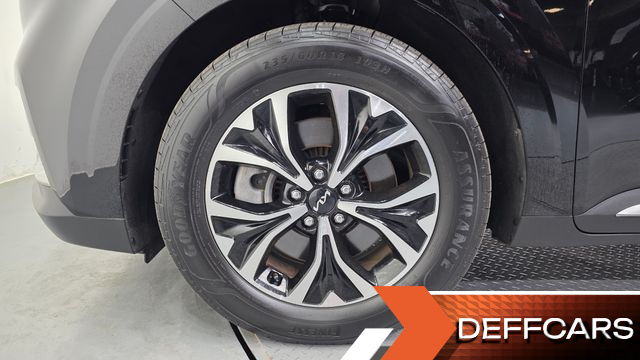 Kia CARNIVAL 9-Seater Noblesse купить на сайте DeffCars