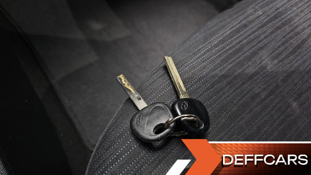 Hyundai ACCENT 1.4 VVT Style купить на сайте DeffCars