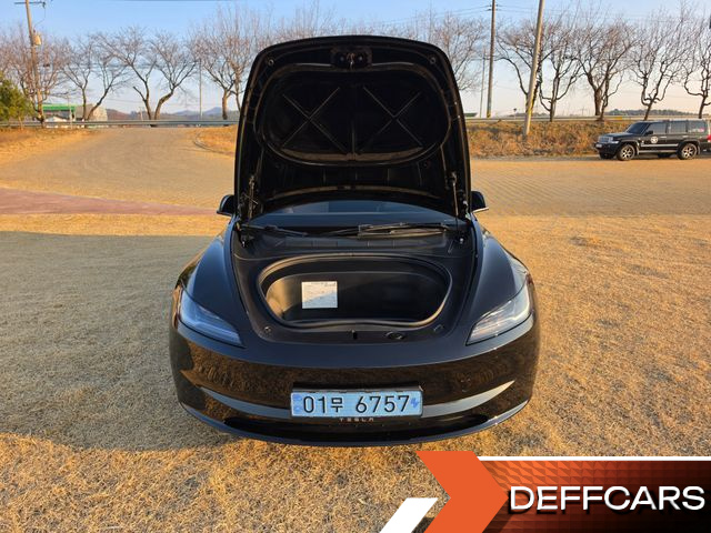 Tesla MODEL 3 Long Range AWD купить на сайте DeffCars
