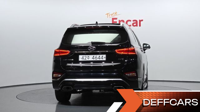 Hyundai SANTAFE Diesel 2.2 2WD Inspiraition купить на сайте DeffCars