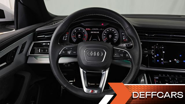 Audi Q8 50 TDI Quattro Premium купить на сайте DeffCars