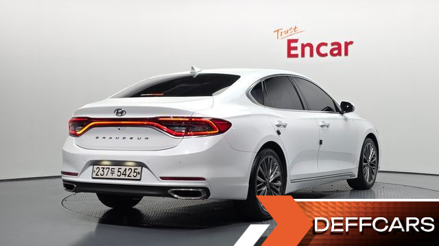 Hyundai GRANDEUR 2.4 Exclusive Special купить на сайте DeffCars
