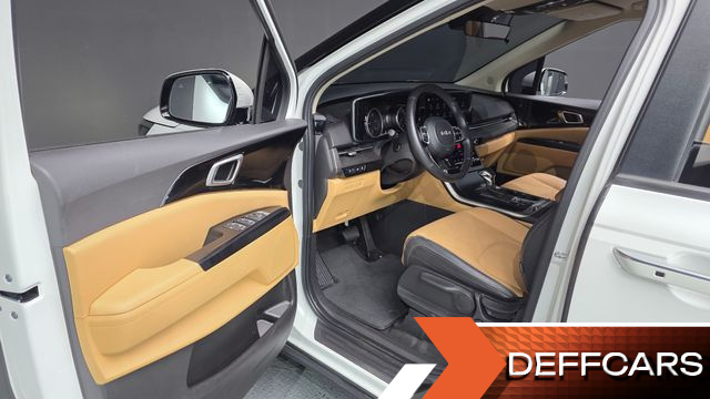 Kia CARNIVAL 9-Seater Prestige купить на сайте DeffCars