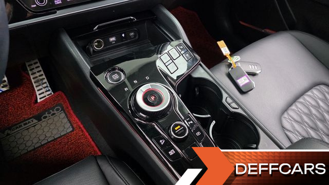 Kia SPORTAGE Signature Gravity 4WD купить на сайте DeffCars