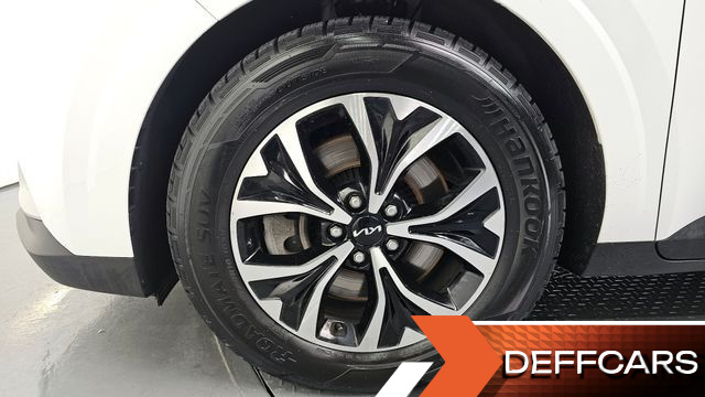 Kia CARNIVAL 9-Seater Prestige купить на сайте DeffCars