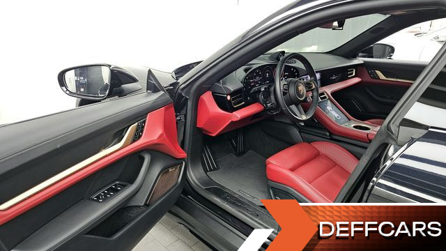 Porsche TAYCAN 4S Cross Turismo купить на сайте DeffCars