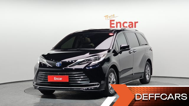 Toyota SIENNA 2.5 Hybrid AWD купить на сайте DeffCars