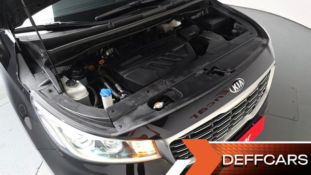 Kia CARNIVAL 9-Seater Noblesse Special купить на сайте DeffCars