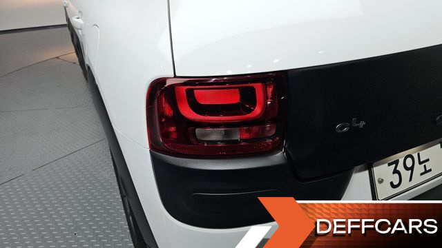 Citroen C4 CACTUS 1.6 BlueHDi Feel купить на сайте DeffCars