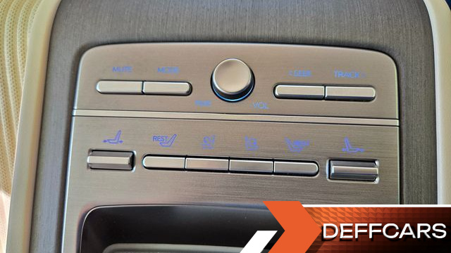 Hyundai GRANDEUR 2,5 Gasoline 2WD Calligraphy купить на сайте DeffCars