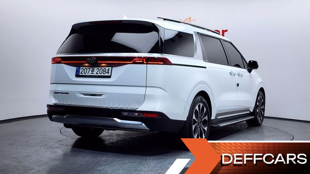 Kia CARNIVAL 9-Seater Signature купить на сайте DeffCars