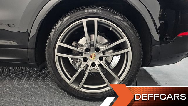 Porsche CAYENNE 3.0 PLATINUM EDITION купить на сайте DeffCars