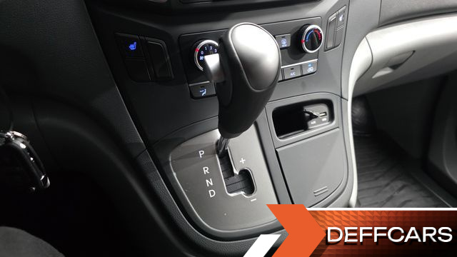 Hyundai STAREX Van 5-Seater Smart купить на сайте DeffCars