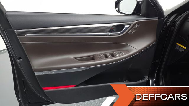 Hyundai GRANDEUR 2.4 Premium Special купить на сайте DeffCars