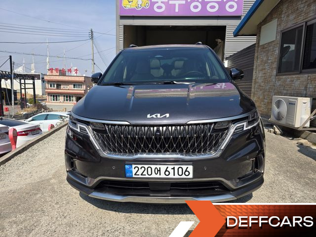Kia CARNIVAL 7-Seater Signature купить на сайте DeffCars