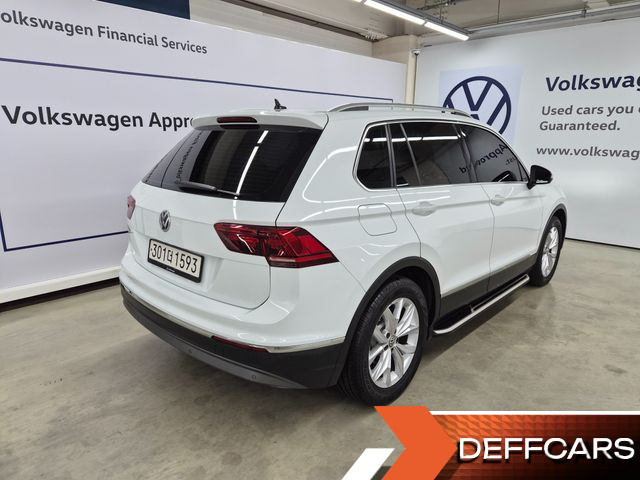 Volkswagen TIGUAN 2.0 TDI Premium купить на сайте DeffCars