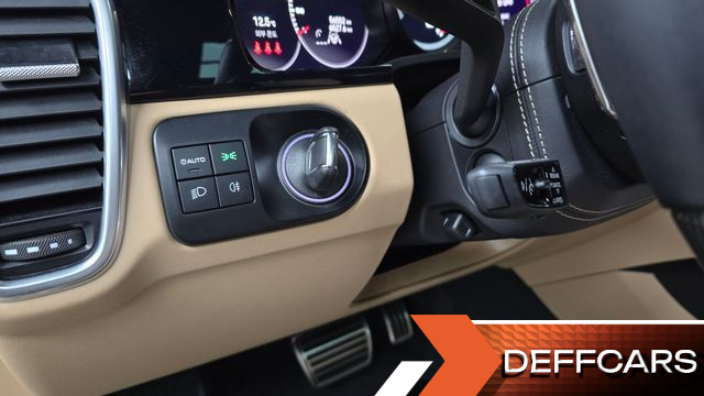 Porsche CAYENNE 4.0 Turbo Coupe купить на сайте DeffCars