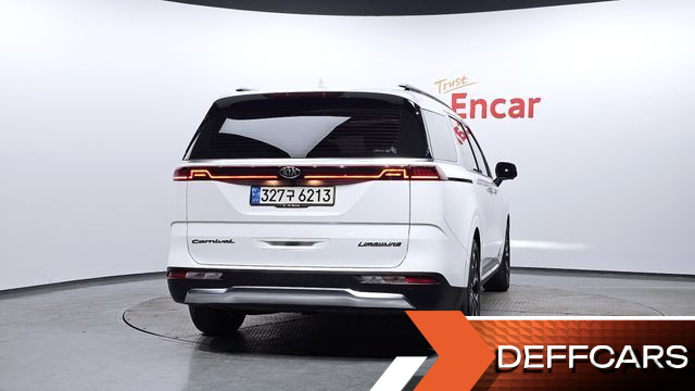 Kia CARNIVAL 7-Seater Signature купить на сайте DeffCars