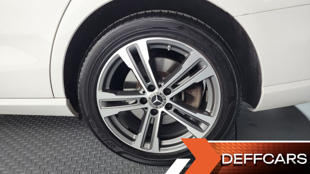 Mercedes E-CLASS E350 4MATIC Avantgarde купить на сайте DeffCars