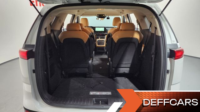 Kia CARNIVAL 9-Seater Prestige купить на сайте DeffCars