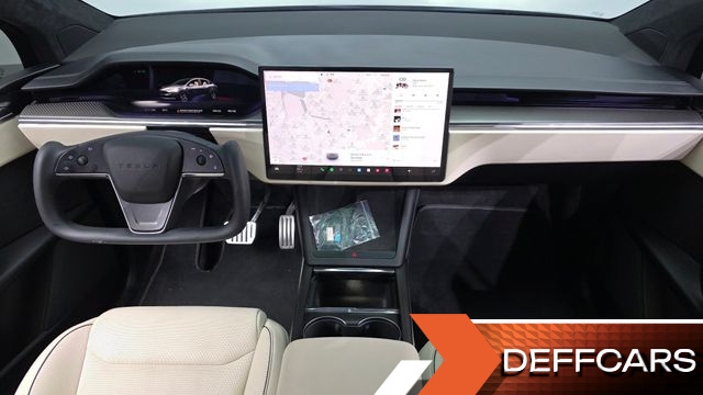 Tesla MODEL X Plaid купить на сайте DeffCars