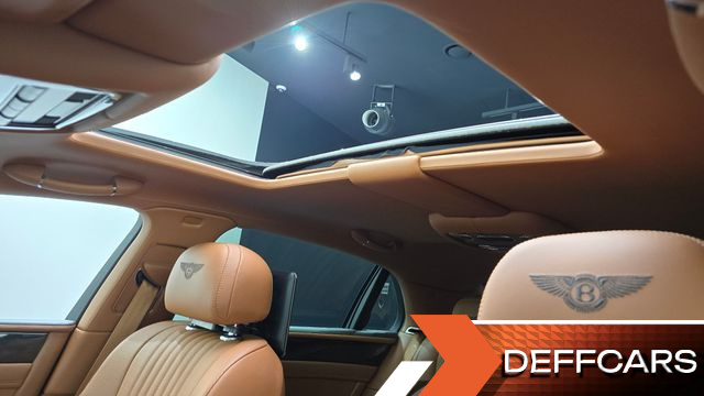 Bentley FLYING SPUR 4.0 купить на сайте DeffCars