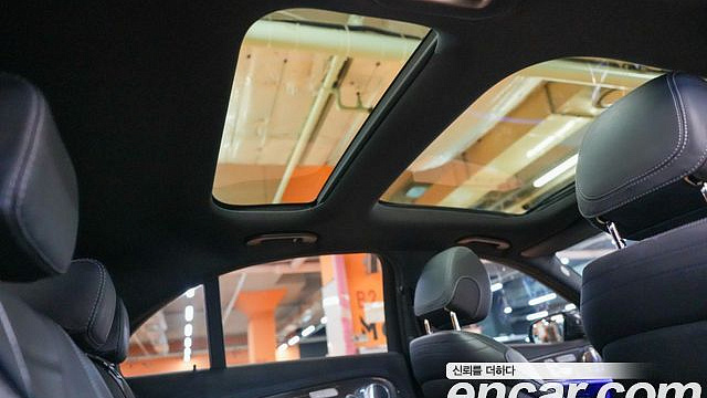 Mercedes E-CLASS E350 4MATIC AMG Line купить на сайте DeffCars
