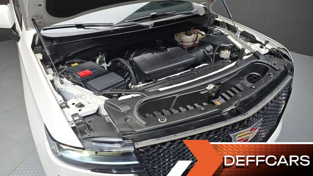 Cadillac ESCALADE 6.2 Sports Platinum купить на сайте DeffCars