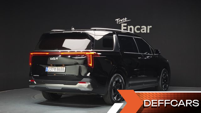 Kia CARNIVAL 9-Seater Noblesse купить на сайте DeffCars