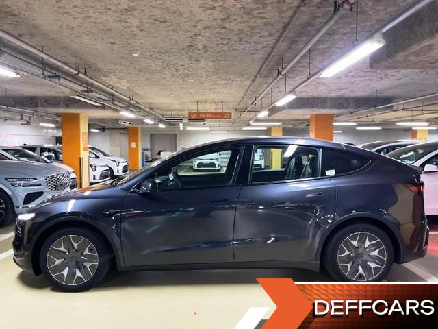 Tesla MODEL Y L Long Range AWD купить на сайте DeffCars