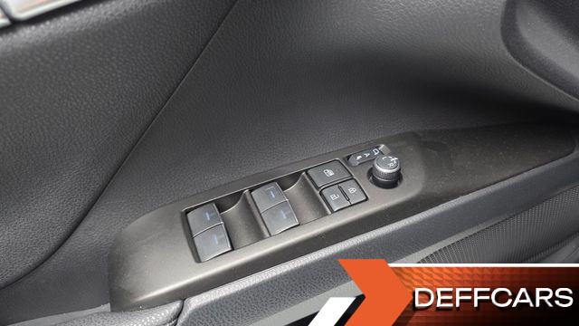 Toyota CAMRY 2.5 XSE Hybrid купить на сайте DeffCars