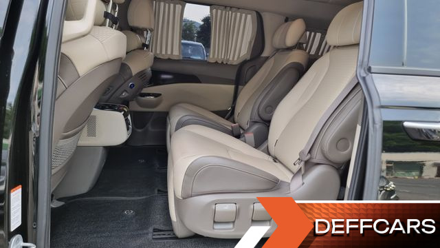 Kia CARNIVAL Gasoline 7-Seater Hi-Limousine Signature купить на сайте DeffCars