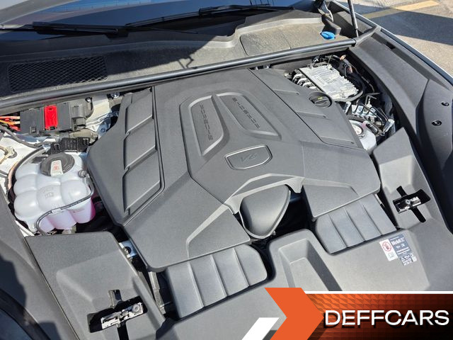 Porsche CAYENNE 3.0 S E-Hybrid купить на сайте DeffCars