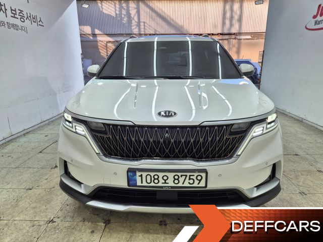 Kia CARNIVAL 7-Seater Signature купить на сайте DeffCars