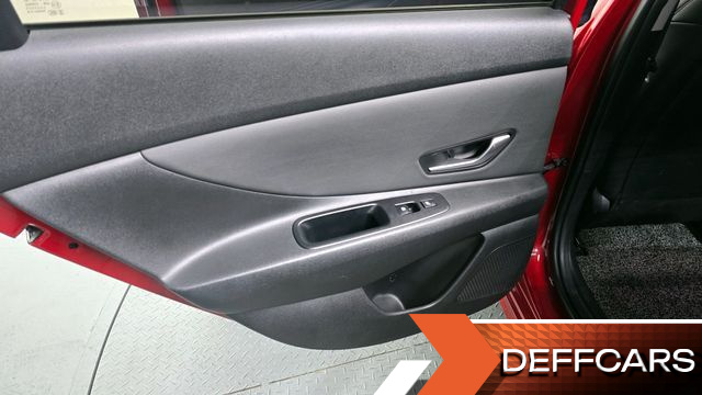 Hyundai AVANTE 1.6 Inspiration купить на сайте DeffCars