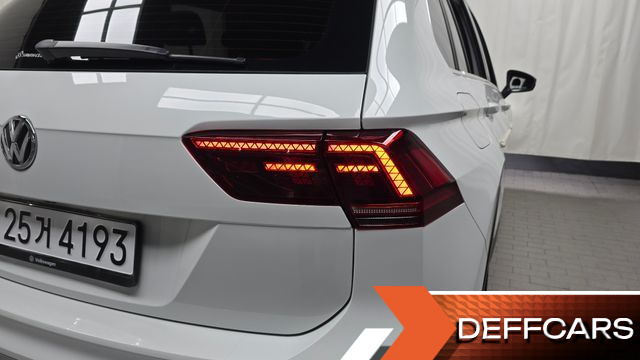 Volkswagen TIGUAN 2.0 TDI Premium купить на сайте DeffCars