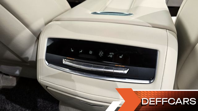 Cadillac ESCALADE 6.2 Premium Luxury Platinum купить на сайте DeffCars