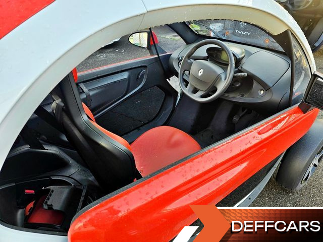 Renault-KoreaSamsung TWIZY Life(2-Seater) купить на сайте DeffCars