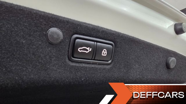 Hyundai GRANDEUR 2.5 Premium Choice купить на сайте DeffCars