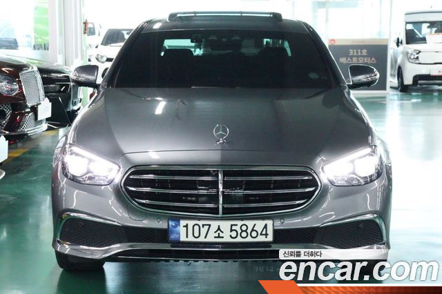 Mercedes E-CLASS E250 Exclusive купить на сайте DeffCars