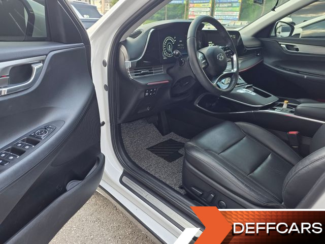 Hyundai GRANDEUR 2.5 Le Blanc купить на сайте DeffCars