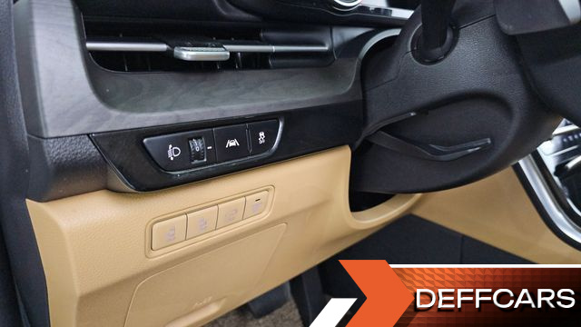 Kia CARNIVAL 9-Seater Noblesse купить на сайте DeffCars