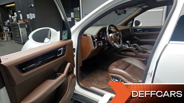 Porsche CAYENNE 3.0 купить на сайте DeffCars