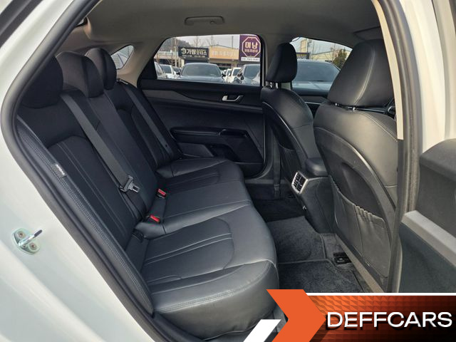 Kia K5 2.0 Prestige купить на сайте DeffCars