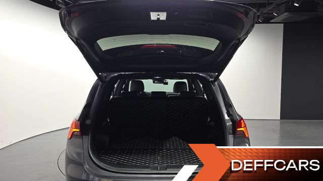 Hyundai SANTAFE Diesel 2.2 2WD Calligraphy купить на сайте DeffCars
