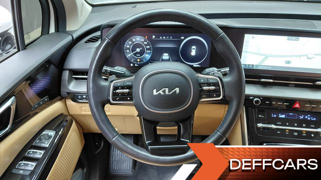 Kia CARNIVAL Gasoline 9-Seater Signature купить на сайте DeffCars