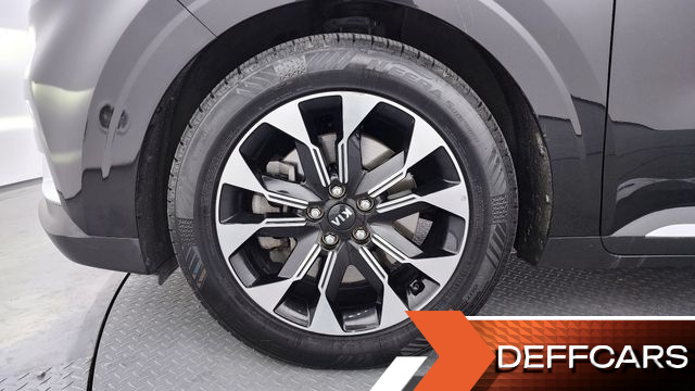 Kia CARNIVAL 9-Seater Signature купить на сайте DeffCars