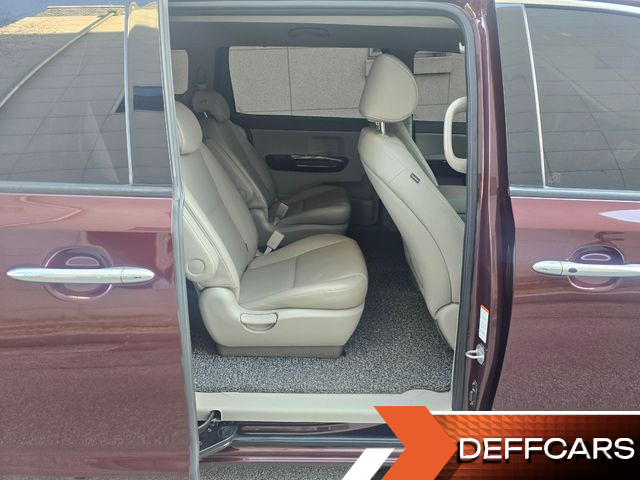 Kia CARNIVAL 9-seater Prestige купить на сайте DeffCars